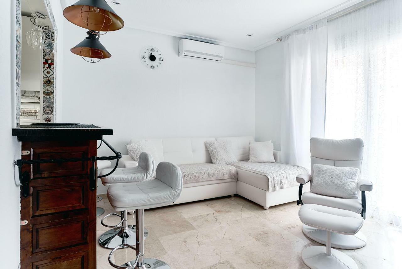 Lenas Apartments Radio Murcia Torrevieja Kültér fotó